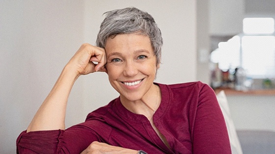 Woman smiling with Teeth-In-A-Day in Thorndale